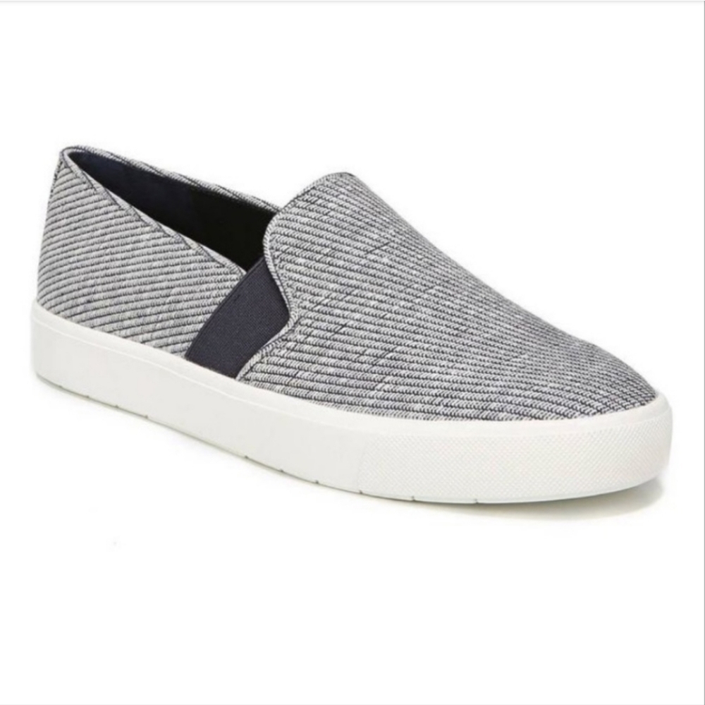 Vince Womens Slip On Fashion Trainers Sneakers Shoes sz 6M